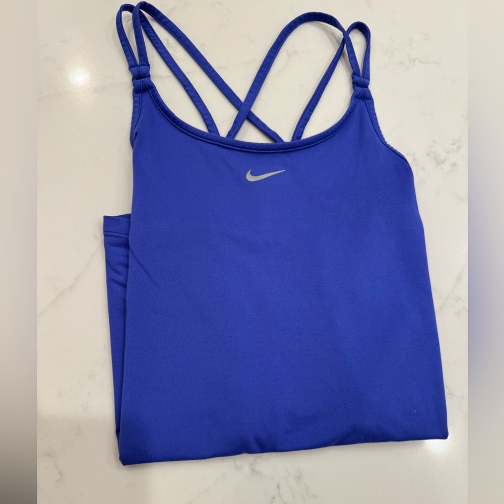 Nike dri fit workout tank- size M